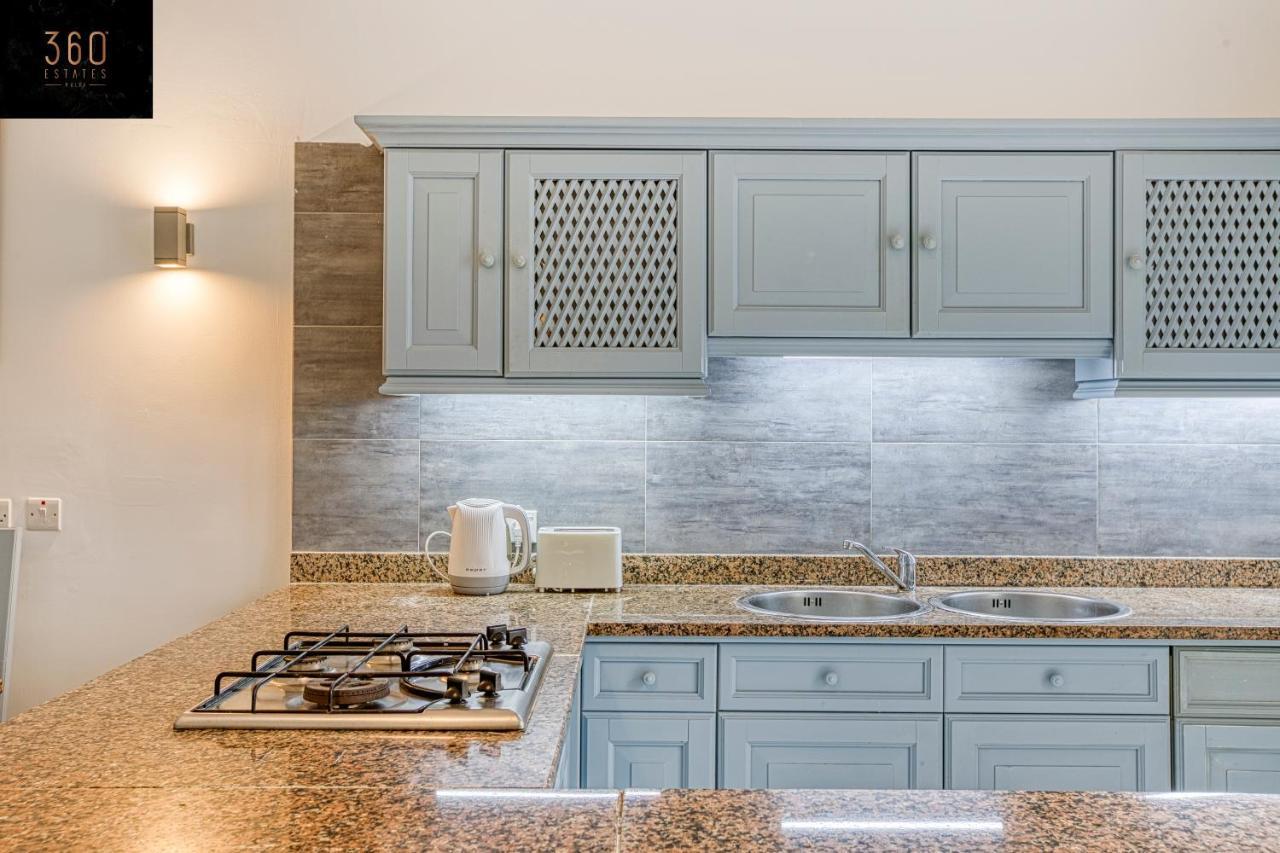 Tower Road Sliema, 4br With Sensational Views By 360 Estates Apartment *