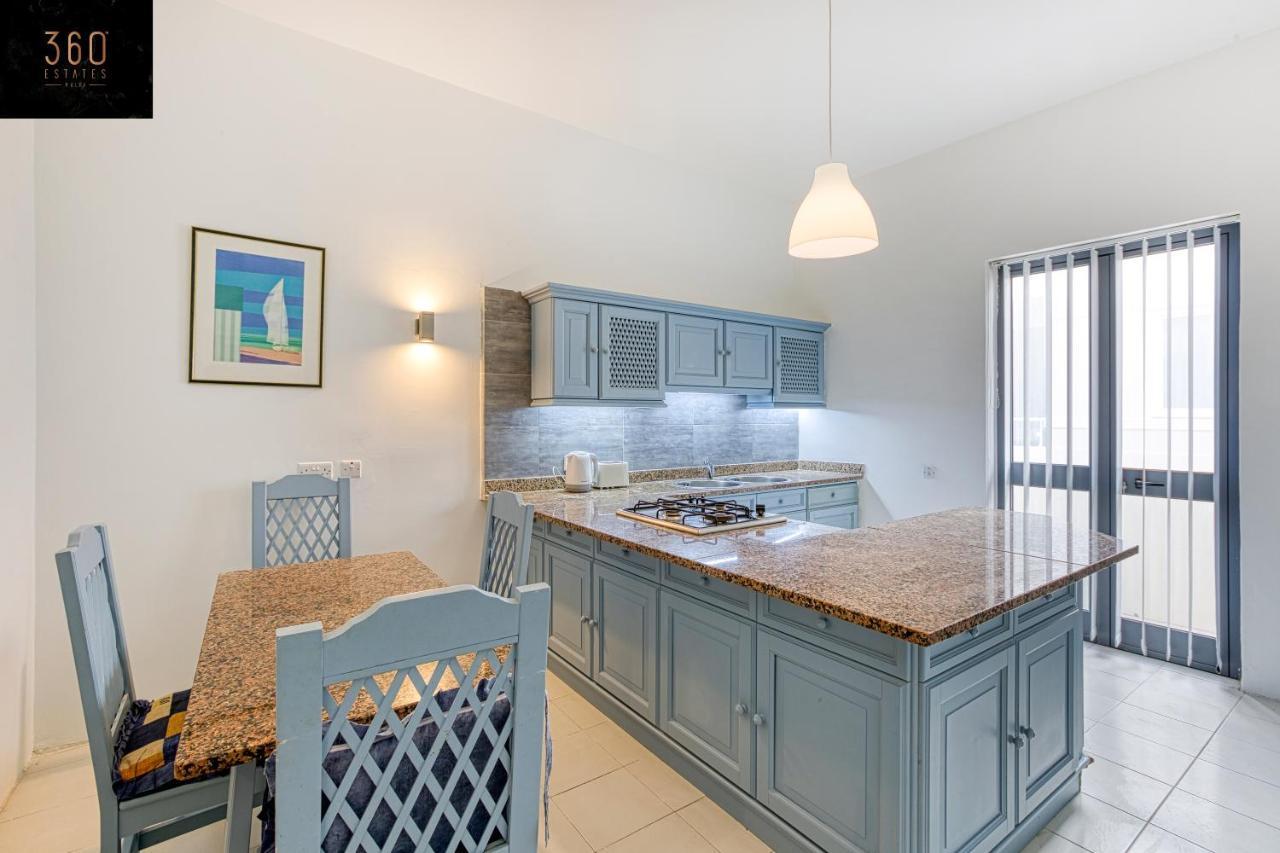 Apartment Tower Road Sliema, 4br With Sensational Views By 360 Estates