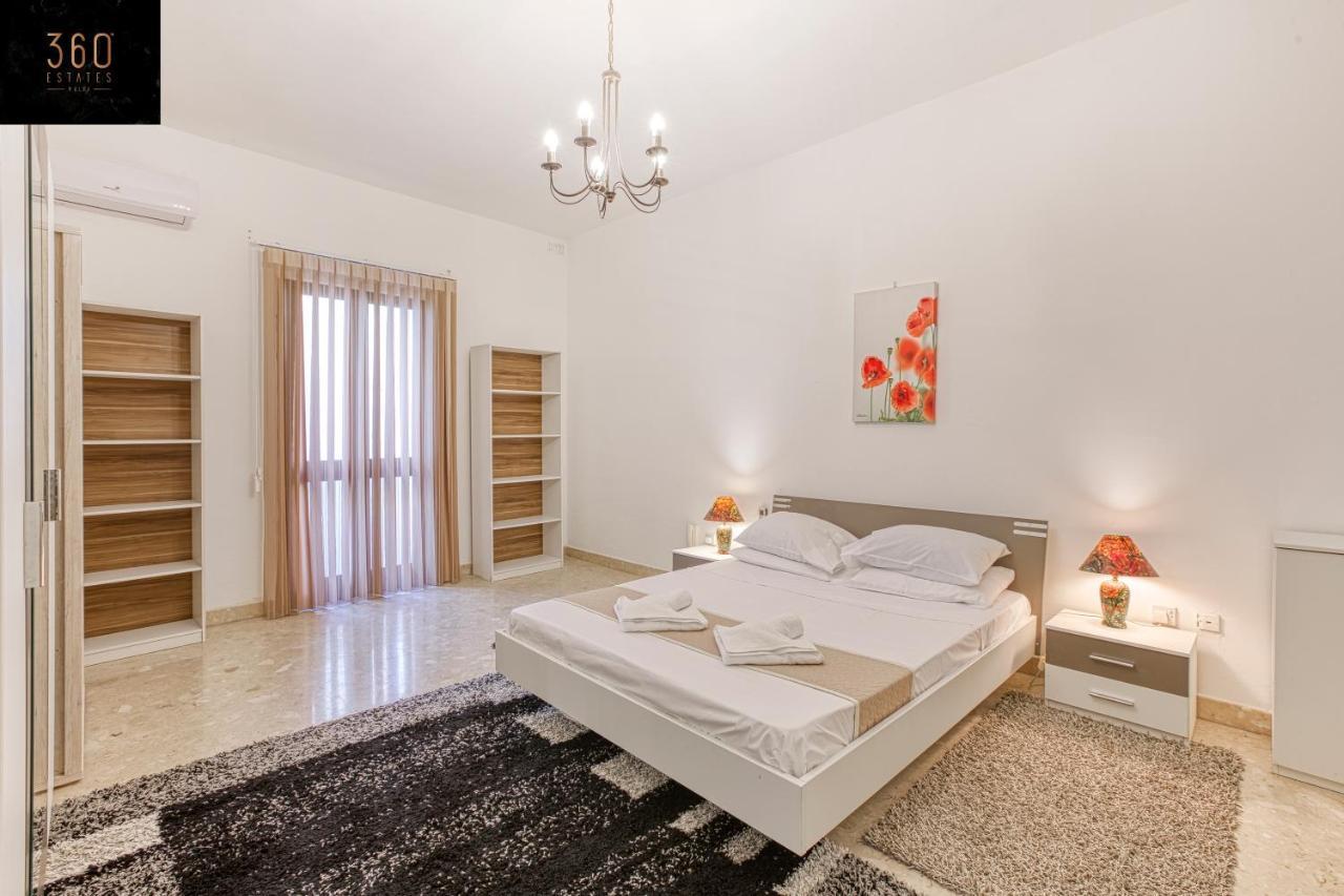 Tower Road Sliema, 4br With Sensational Views By 360 Estates *