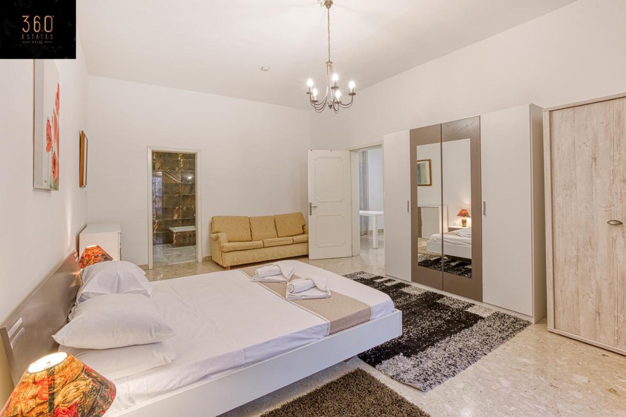 Tower Road Sliema, 4br With Sensational Views By 360 Estates